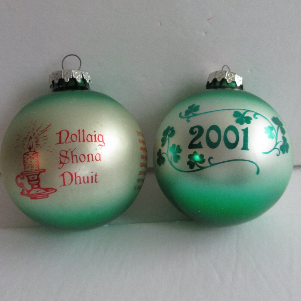 2 Bronner's Irish Glass Christmas St Patricks Ornaments 2001 & Irish Customs